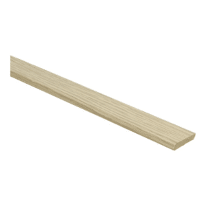 Plakplint voor PVC vloeren en laminaat vloeren. Met zelfklevende plakstrip. Kleur Champagne Eiken.